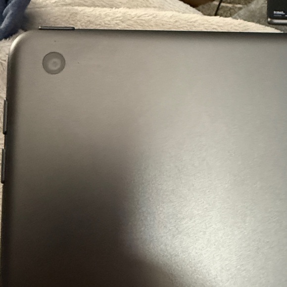 Apple IPad 7th generation - Picture 4 of 8